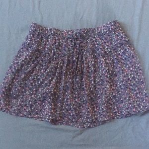 Gray patterned skirt